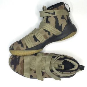 Nike Lebron Soldier Camo Basketball Shoe 3 Youth